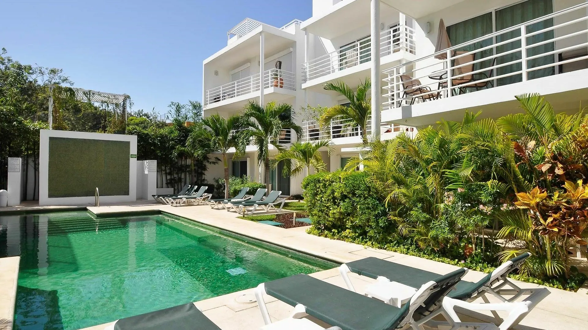 Pelicanos 203 By Vimex Playa del Carmen México
