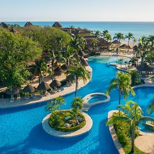 Üdülőközpont Iberostar Waves Tucan