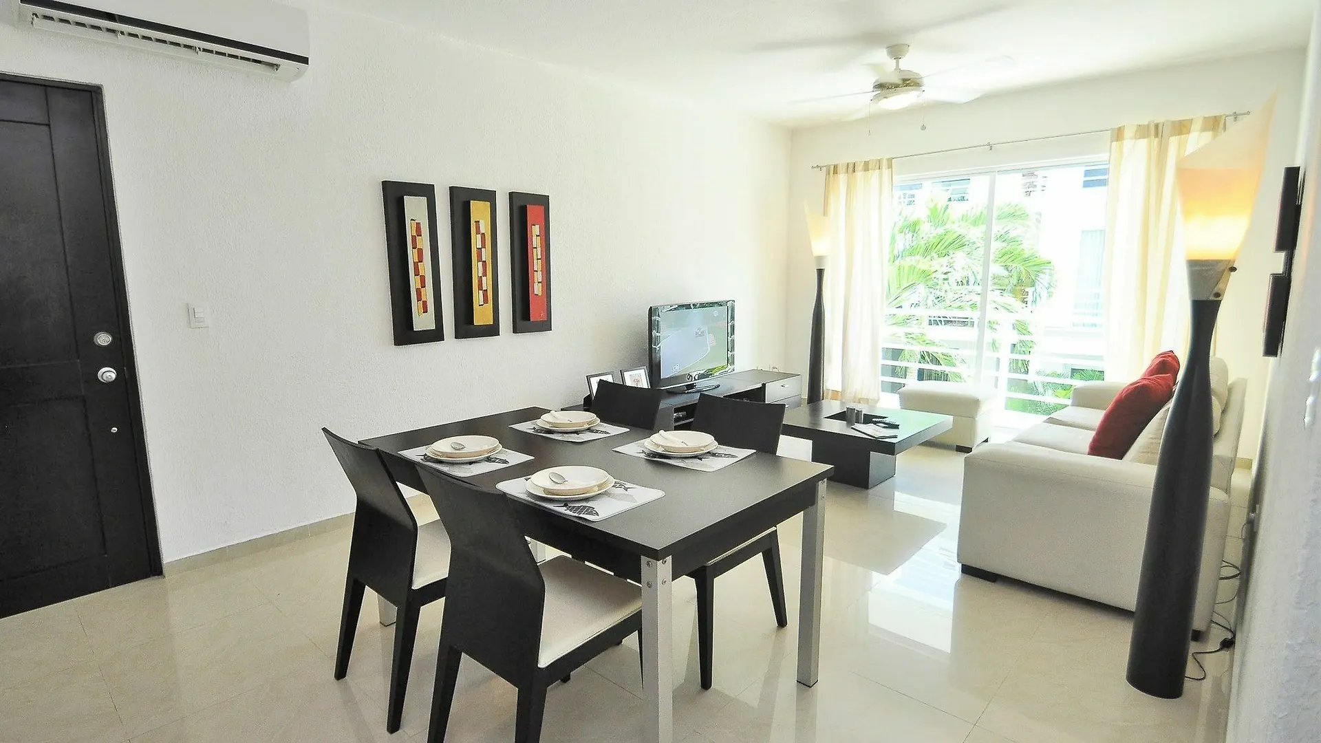 Pelicanos 203 By Vimex location